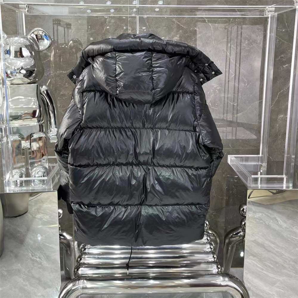 Moncler Lamentin Short Down Jacket - FashionPlug