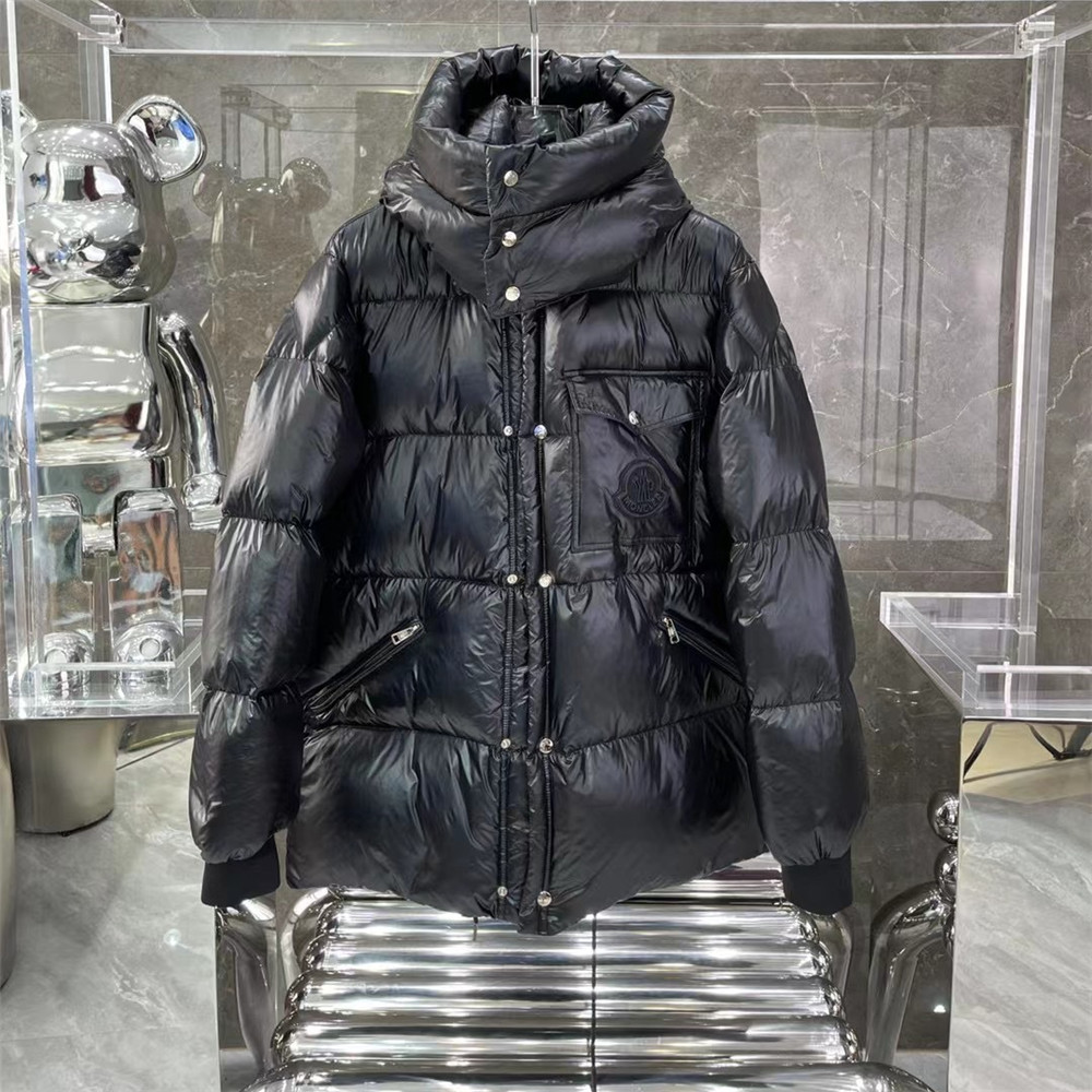 Moncler Lamentin Short Down Jacket - FashionPlug
