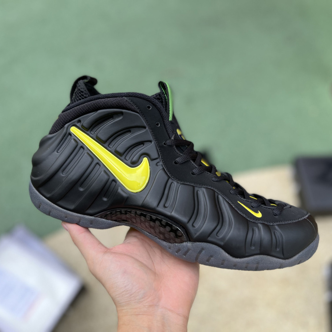 Nike Air Foamposite Pro "Voltage"630304-071 - FashionPlug