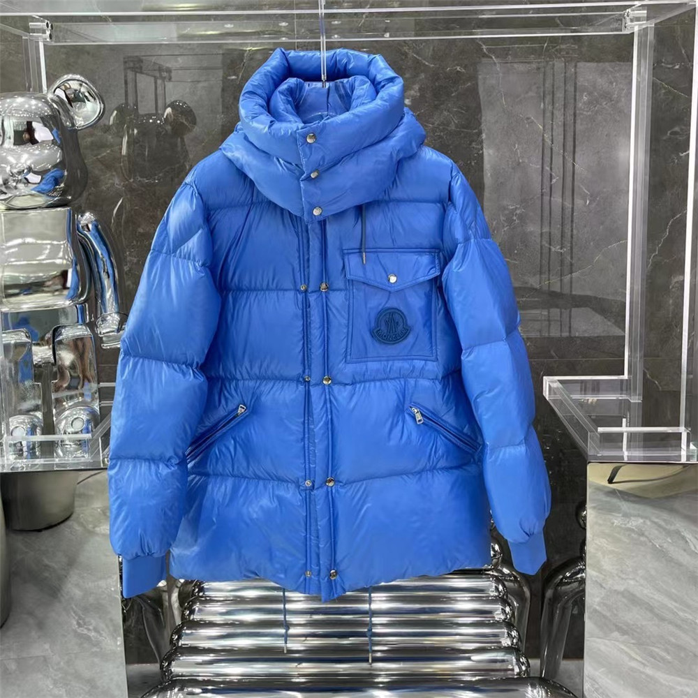 Moncler Lamentin Short Down Jacket In Blue - FashionPlug