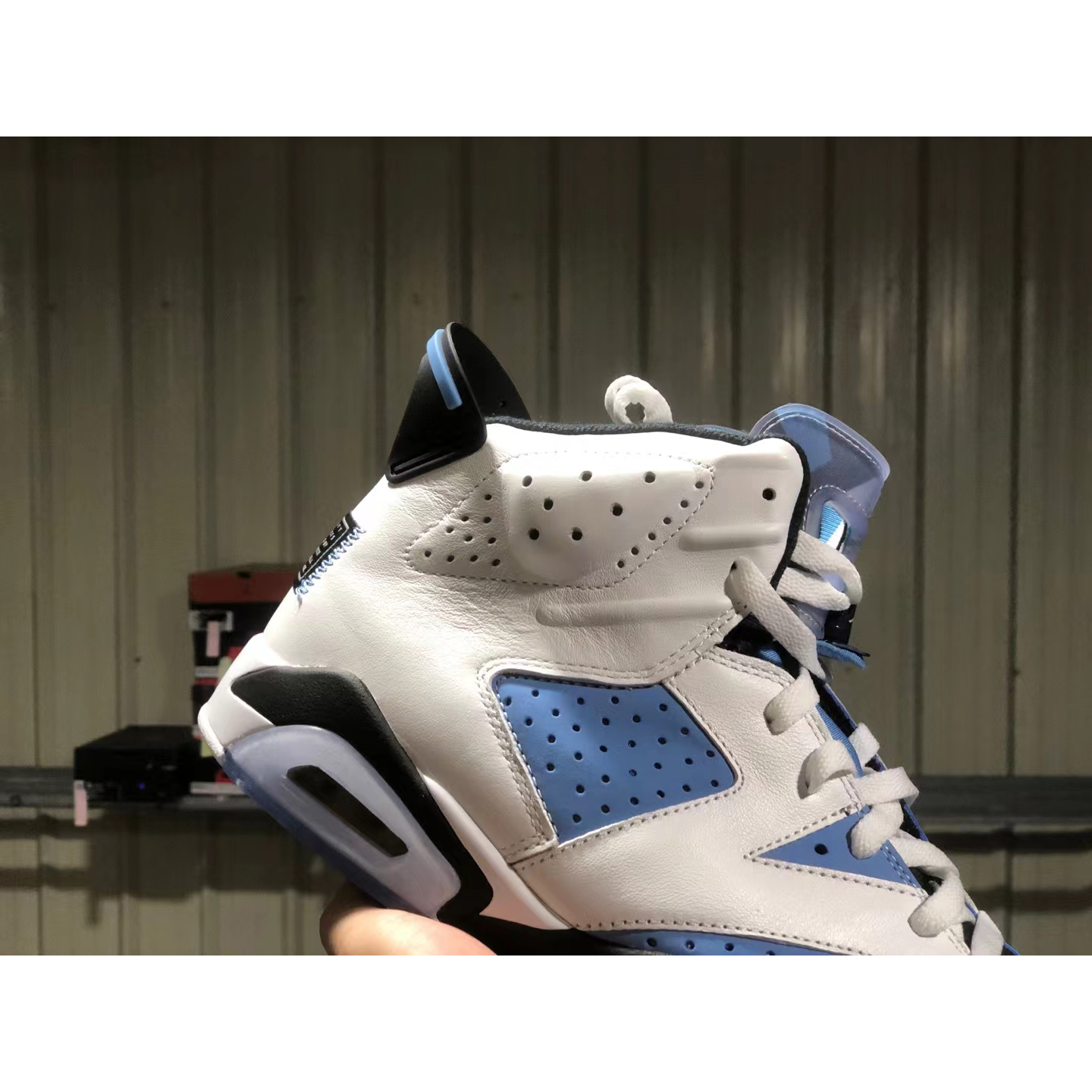 Jordan AJ6 “University Blue” - FashionPlug