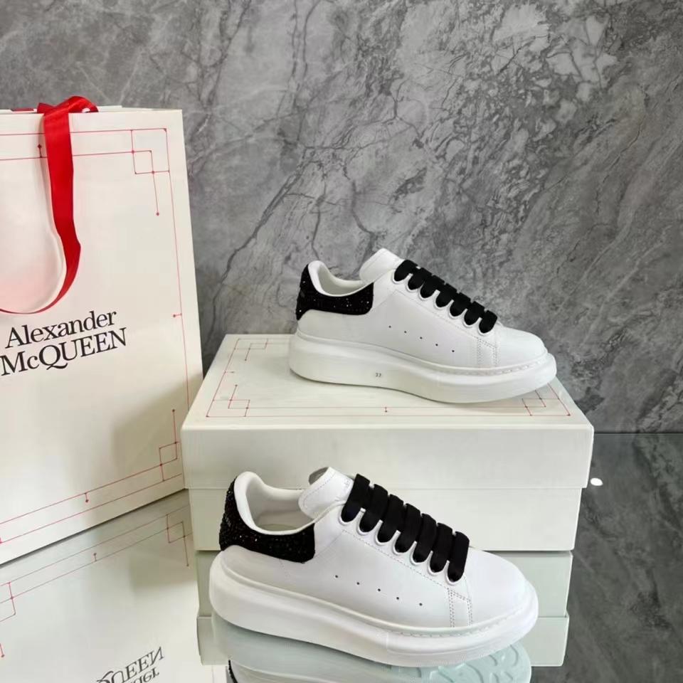 Alexander Mqueen Low-Top Air Platform Leather Sneakers    - FashionPlug