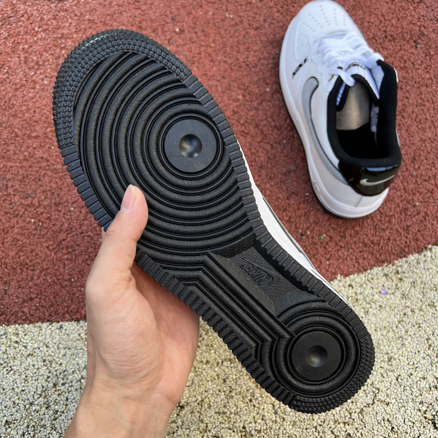 Nike Low Sneaker Air Force 1 '07 LV8 White Grey - FashionPlug