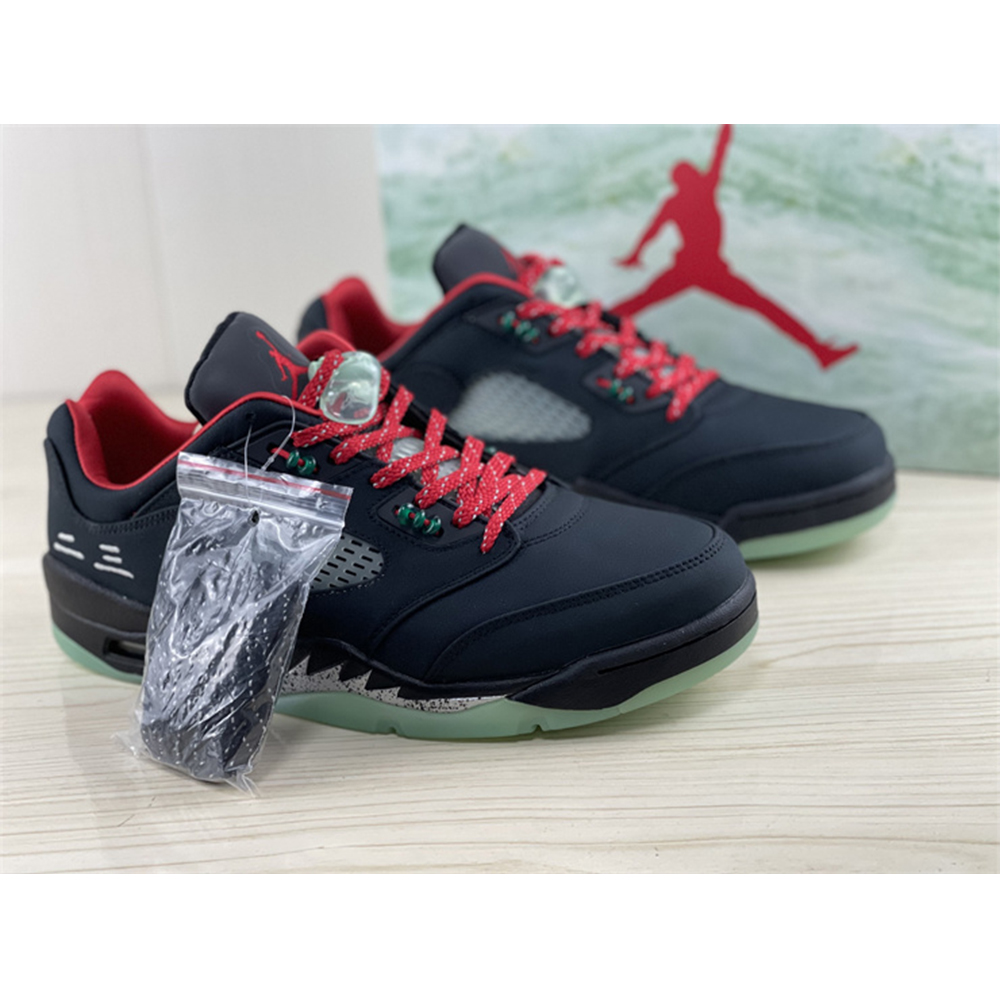 Jordan Clot X AJ5 Low Sneakers - FashionPlug