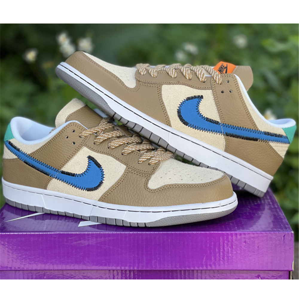 Nike Dunk Low Sneaker DO6712-200 - FashionPlug