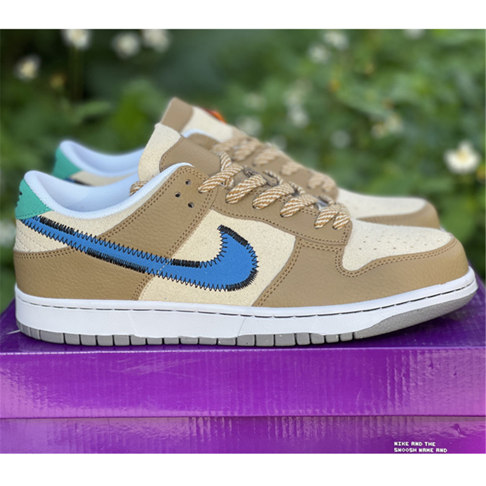 Nike Dunk Low Sneaker DO6712-200 - FashionPlug