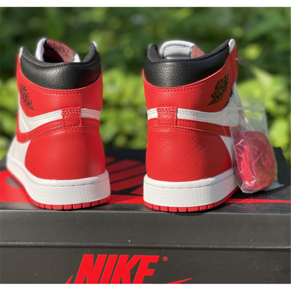 Jordan AJ1 High OG “Heritage” Sneaker - FashionPlug