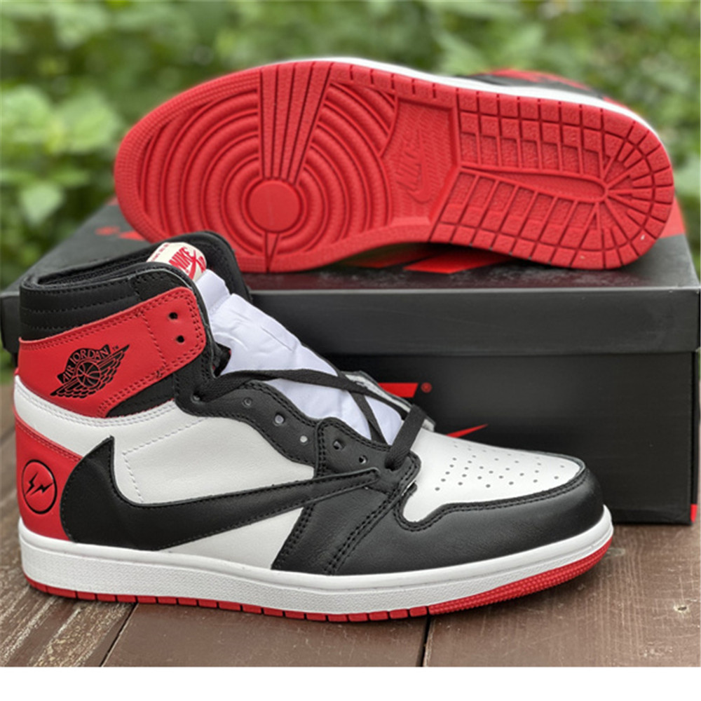 Jordan AJ1 Sneaker In Red&Black DH3227  - FashionPlug
