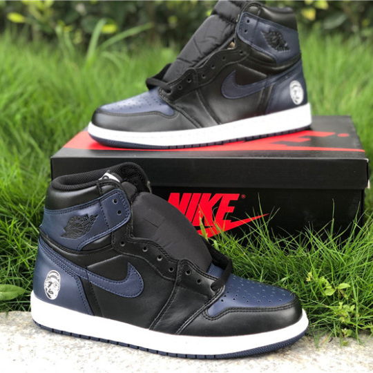 Jordan AJ1 Mars Blackmon Sneaker - FashionPlug