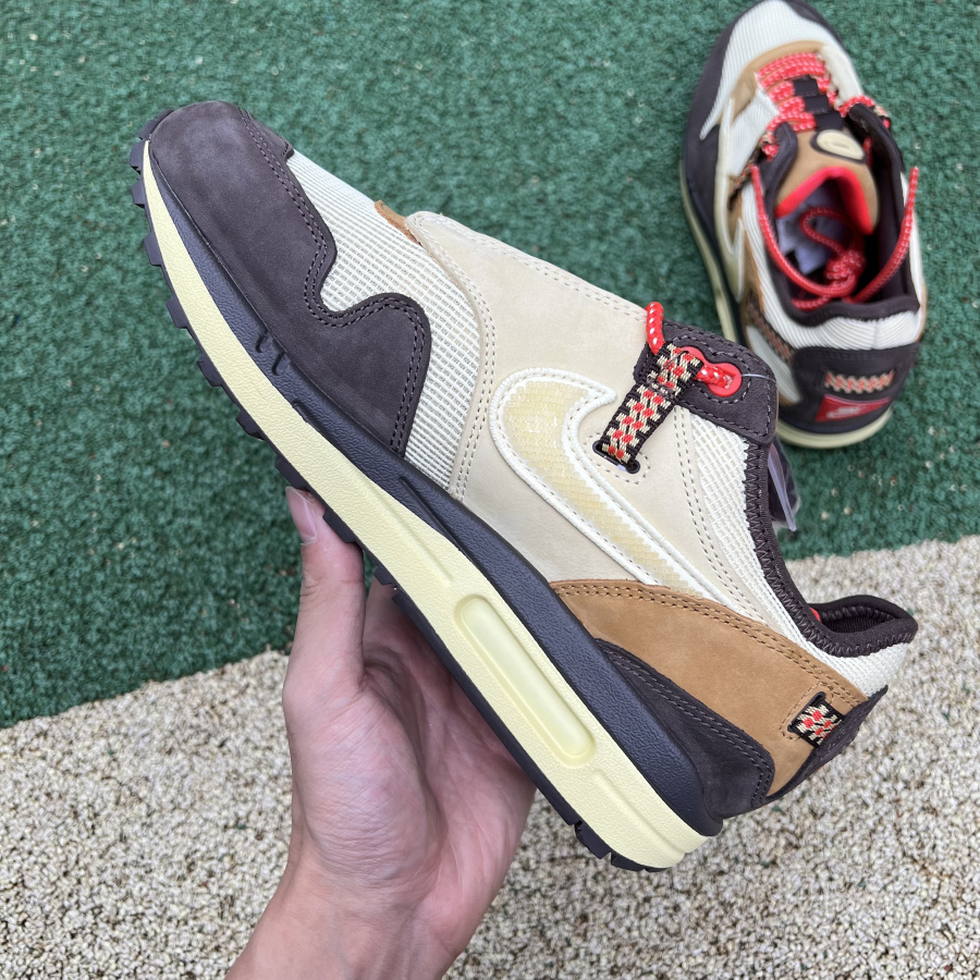 Nike Travis Scott X Max1 - FashionPlug