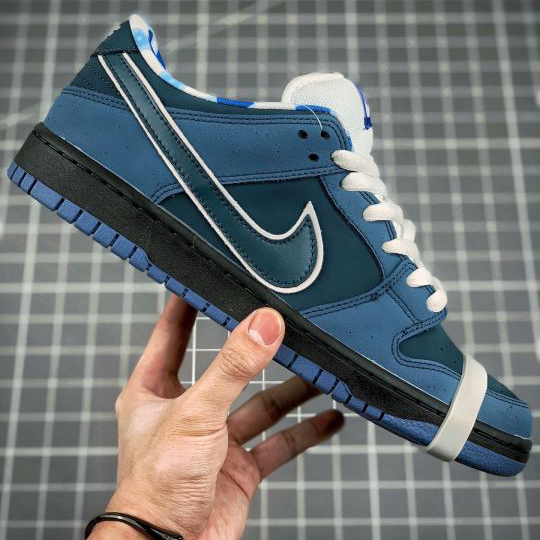 Nike SB Dunk Low Blue Lobster 2009 Sneaker - FashionPlug