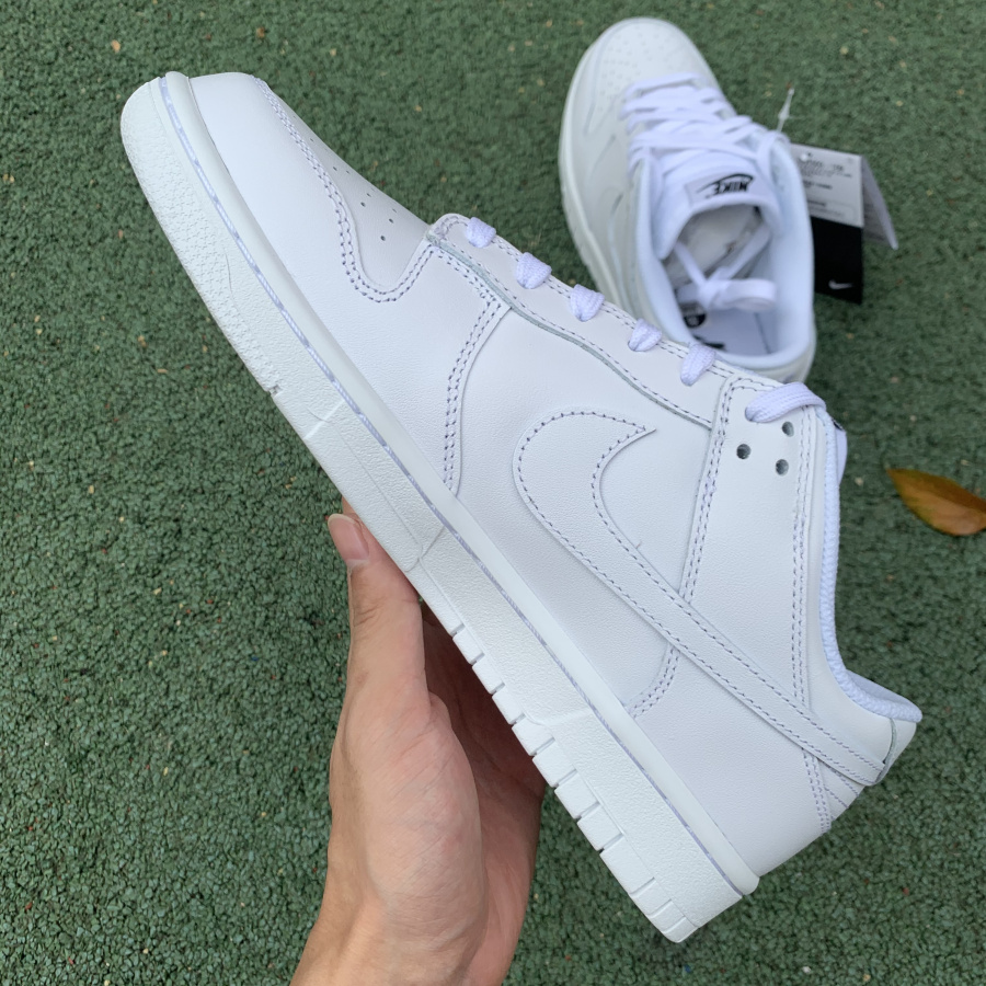 Nike Dunk Low Retro  - FashionPlug