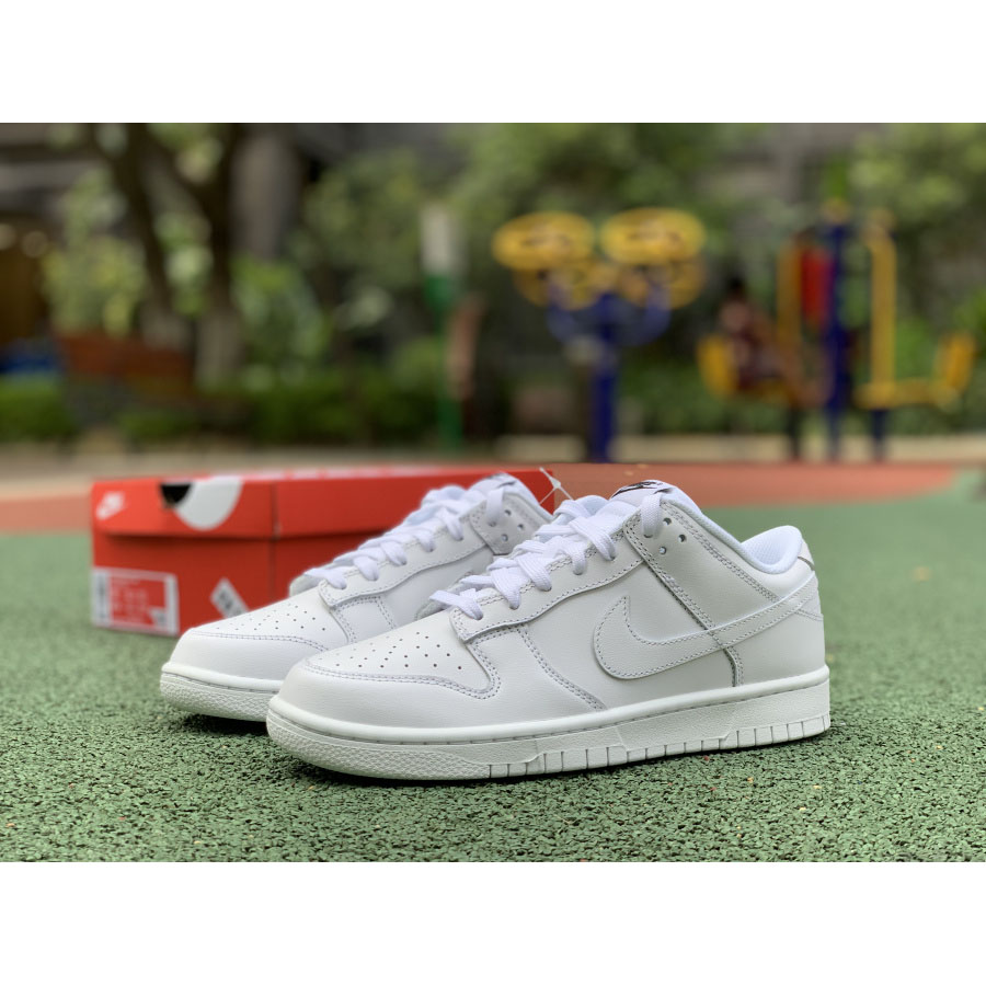 Nike Dunk Low Retro  - FashionPlug