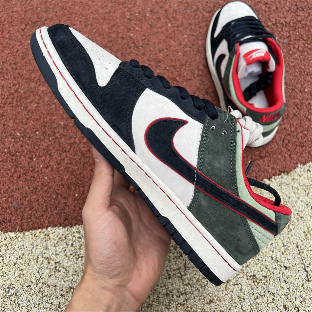 Nike Dunk Low Sneaker - FashionPlug