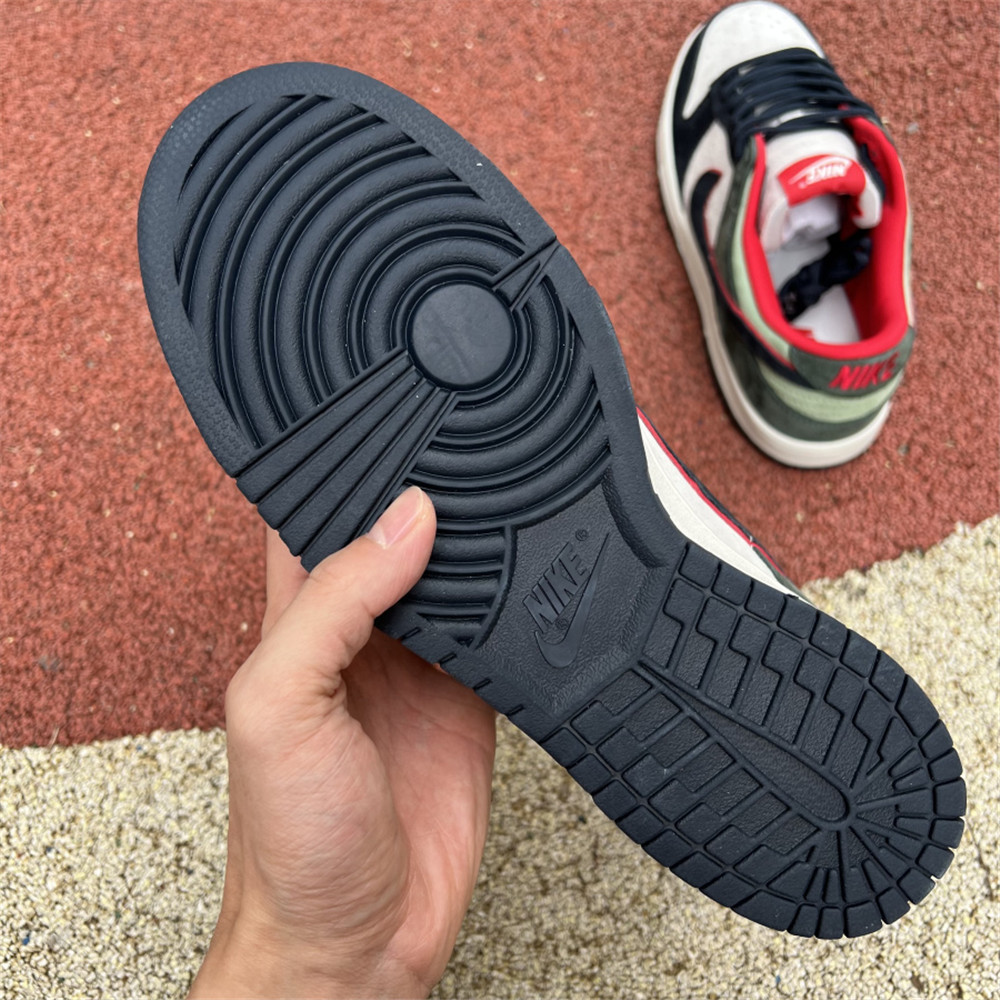 Nike Dunk Low Sneaker - FashionPlug