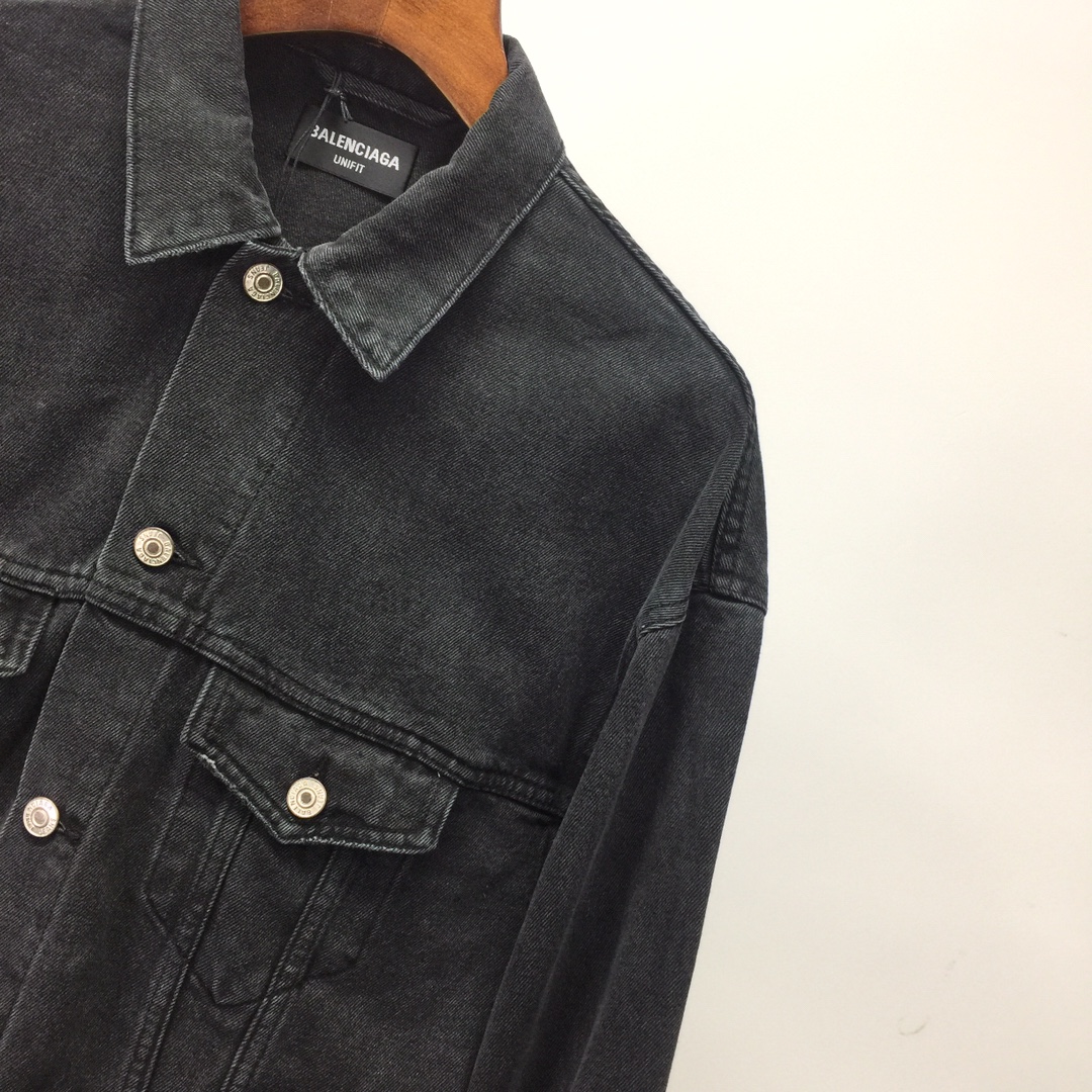  Balenciaga Spray Paint Logo Denim Jacket - FashionPlug