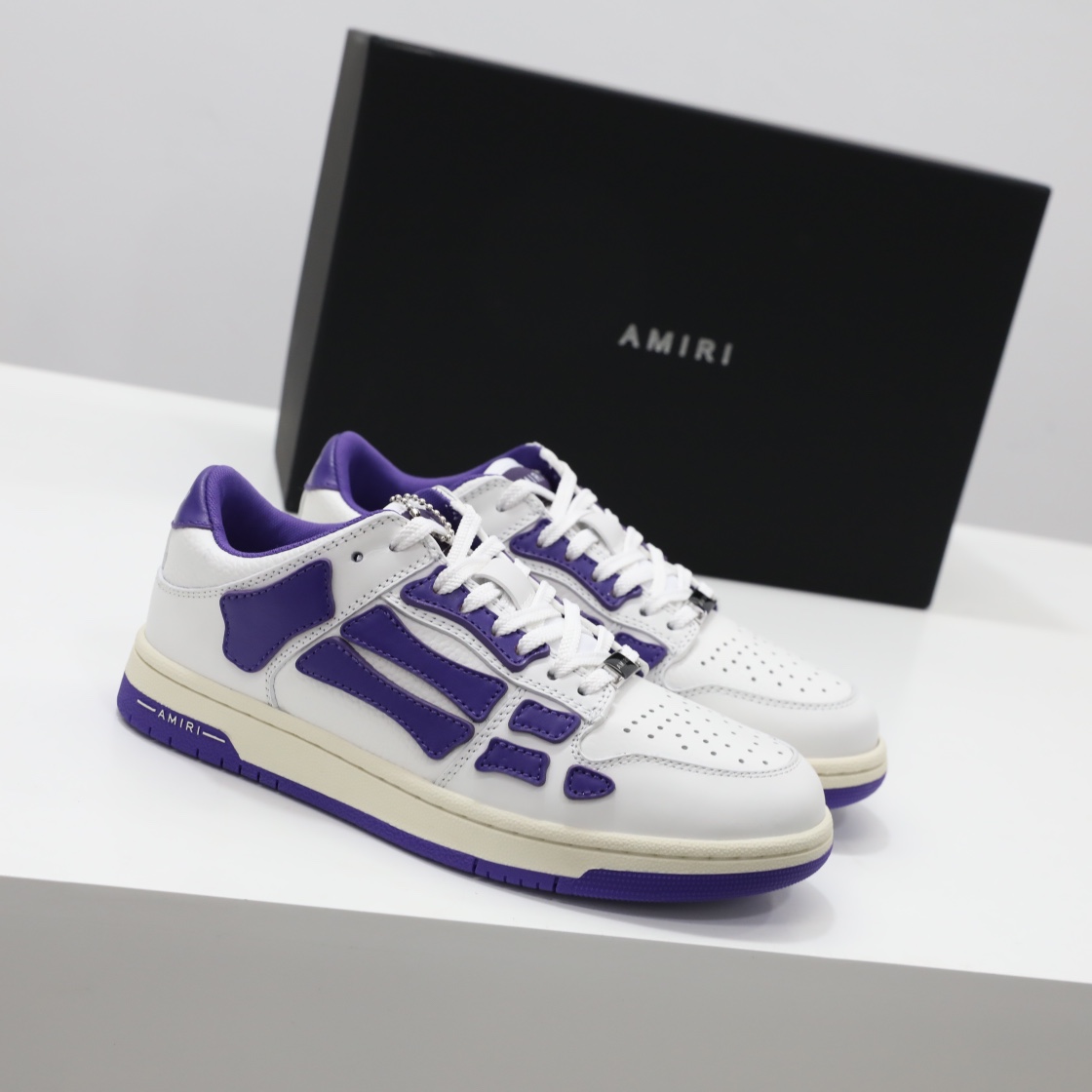Amiri Skel-Top Low Sneaker Purple/White - FashionPlug
