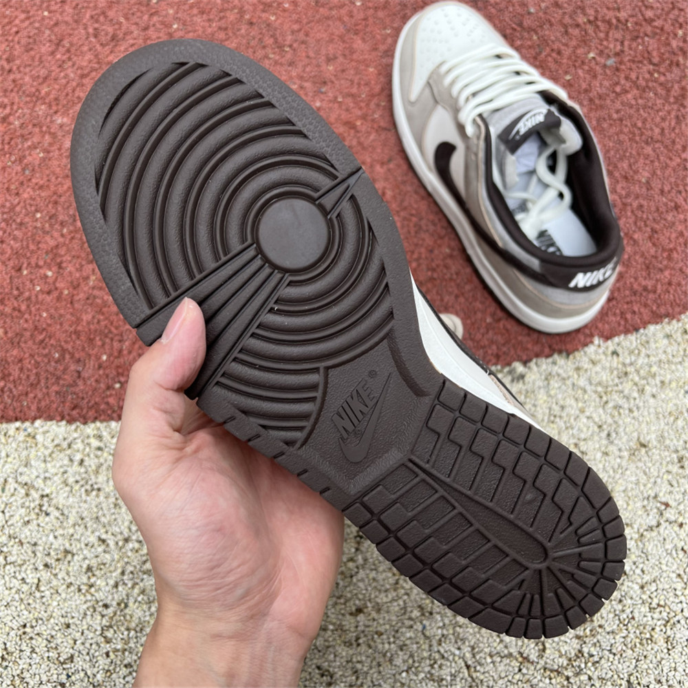 Nike Dunk Low Sneaker - FashionPlug