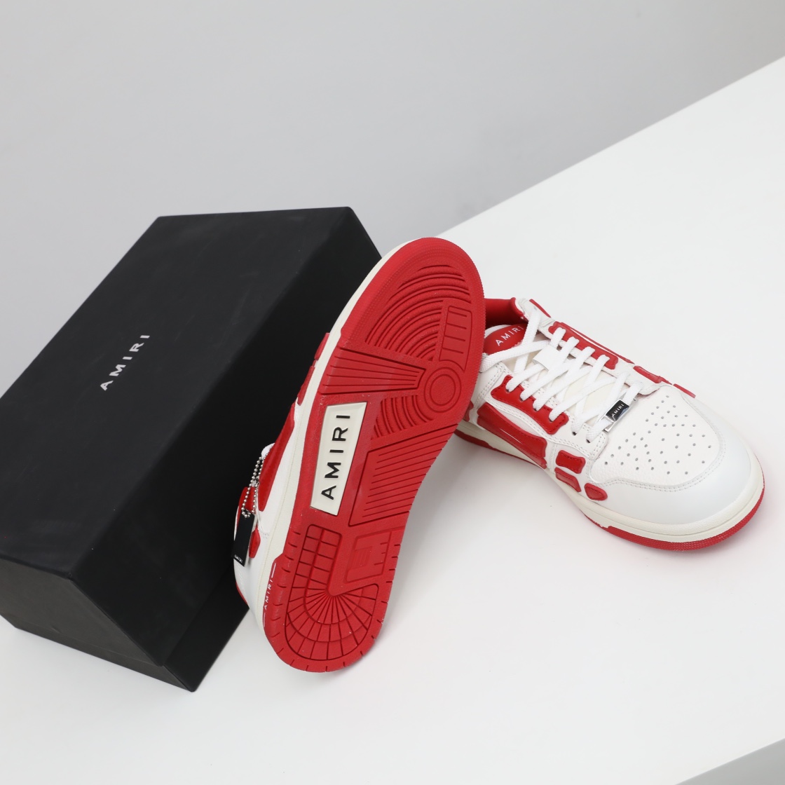 Amiri Skel-Top Low Sneaker Red/White - FashionPlug