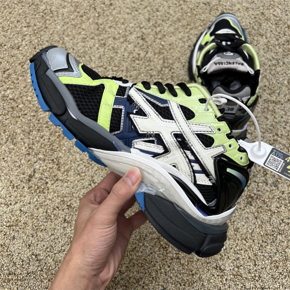Balenciaga Runner Sneaker In Green - FashionPlug