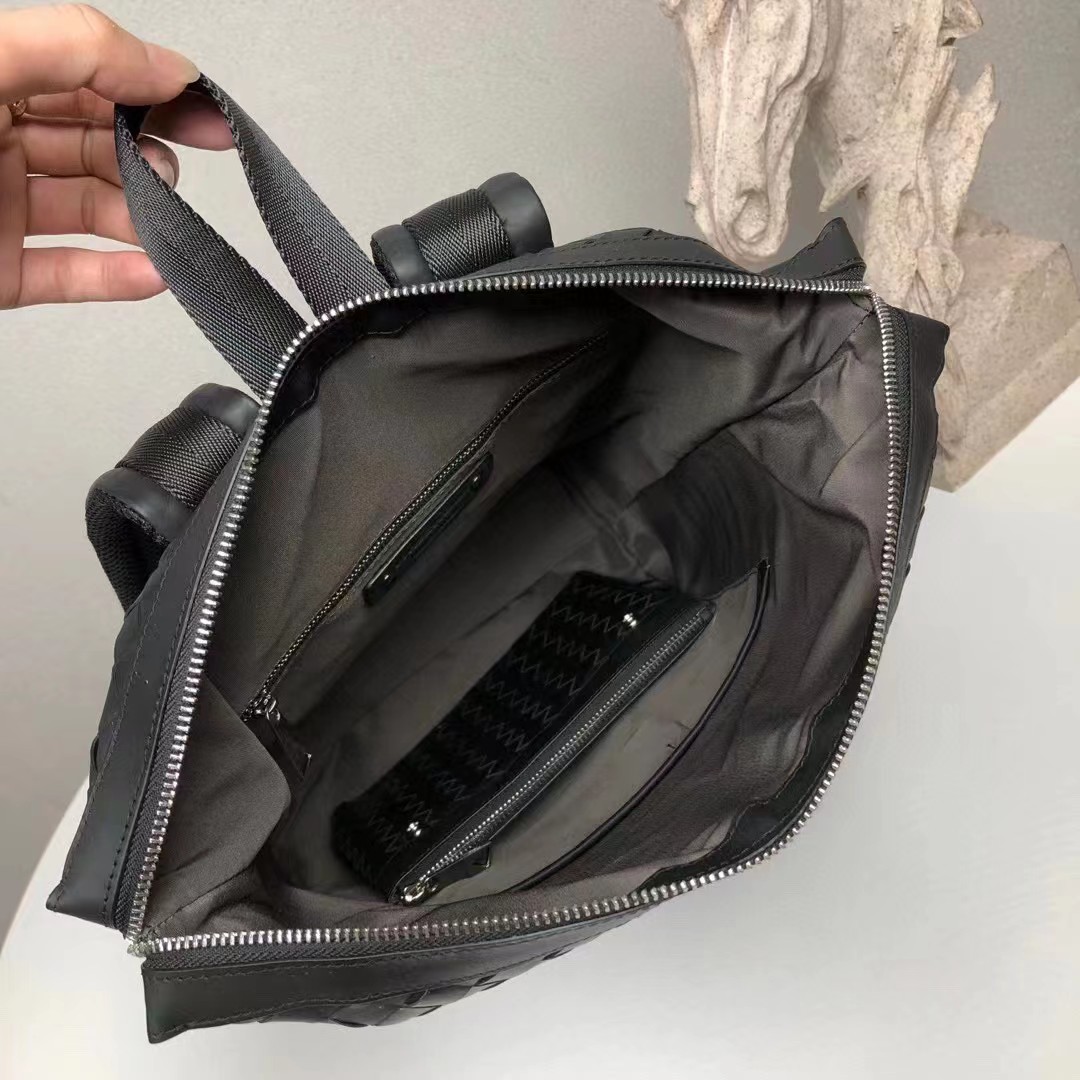 Bottega Veneta  Backpack  - FashionPlug