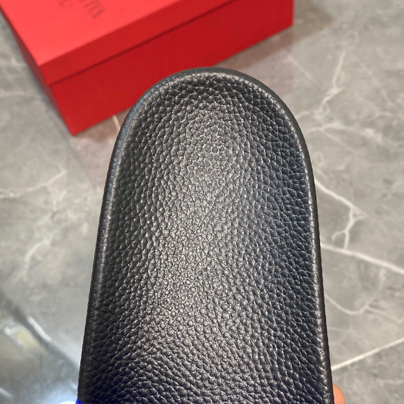 Valenti Garavani Summer V Logo Singature Sandal In Blue - FashionPlug