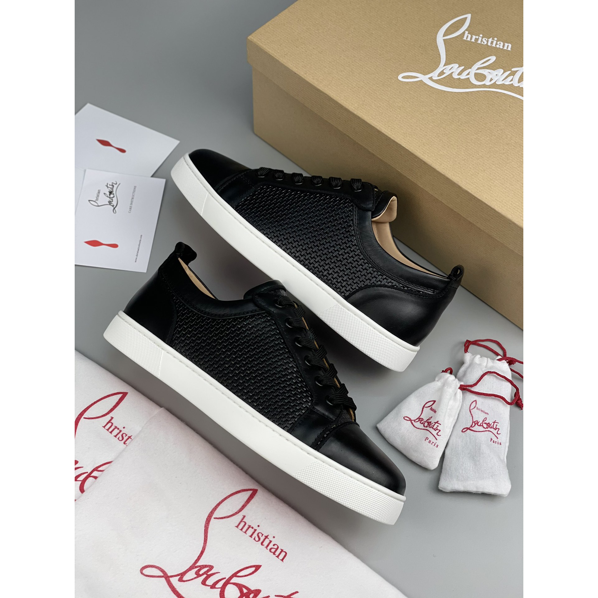 Christian Louboutin Sneaker - FashionPlug