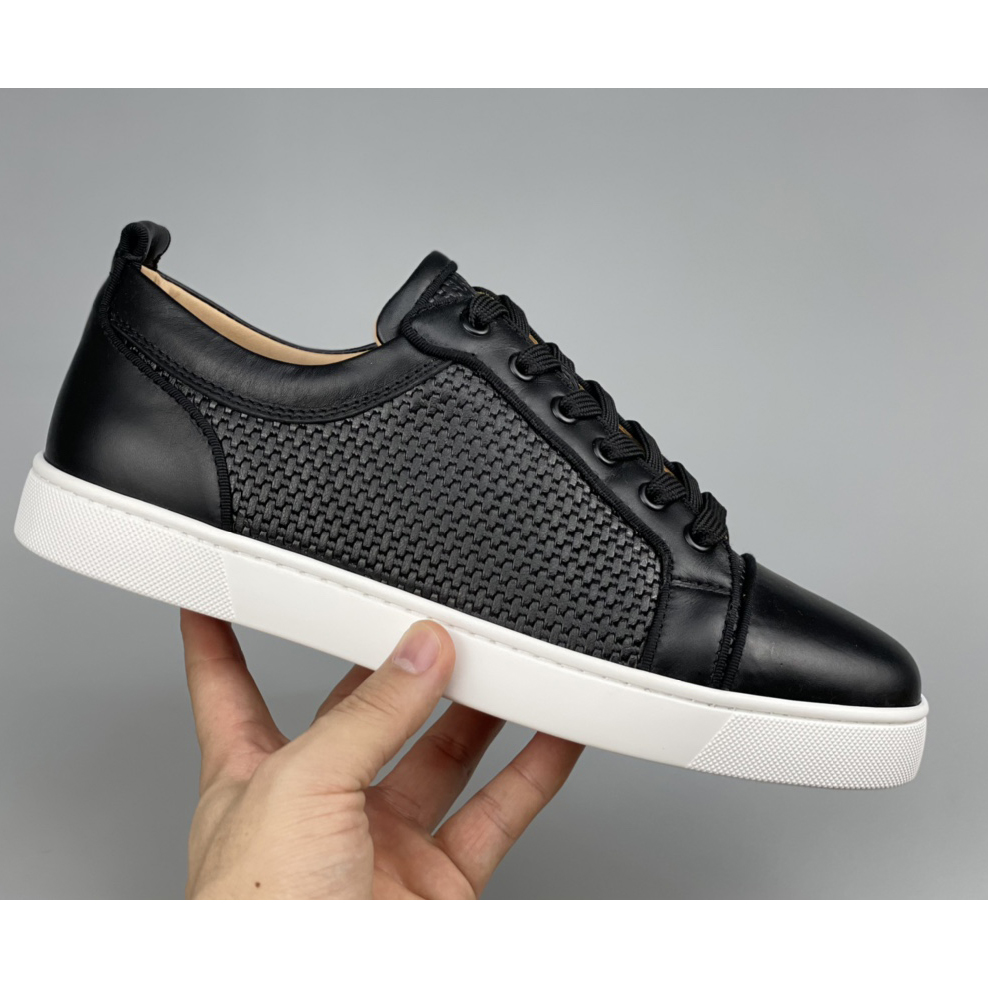 Christian Louboutin Sneaker - FashionPlug