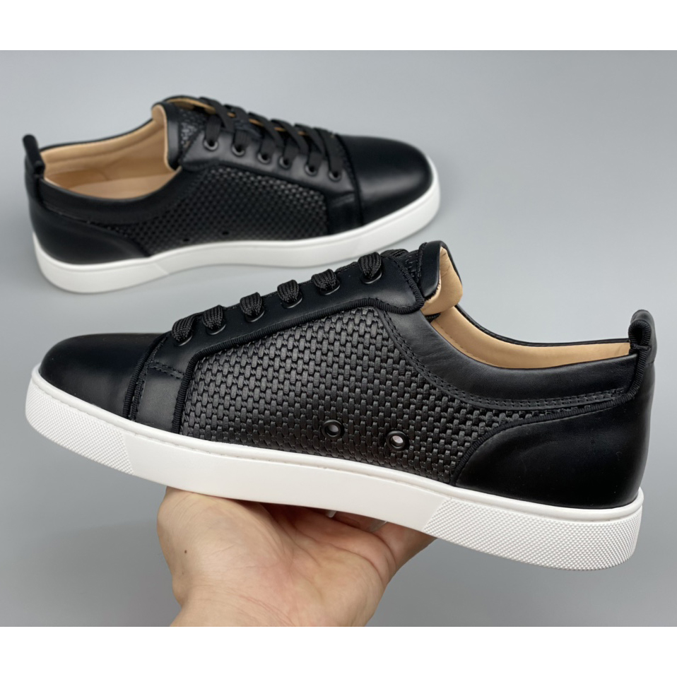 Christian Louboutin Sneaker - FashionPlug