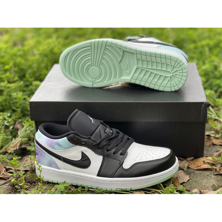 Air Jordan 1 Low Sneaker   DM1199 100 - FashionPlug