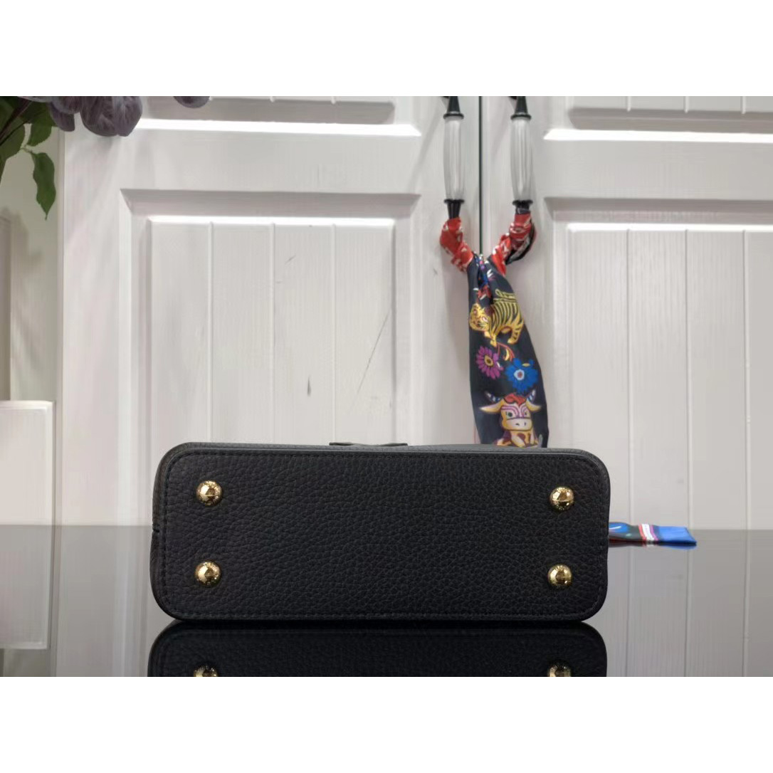 Louis Vuitton Capucines Mini Handbag In Black(21 x 14 x 8 cm) - FashionPlug