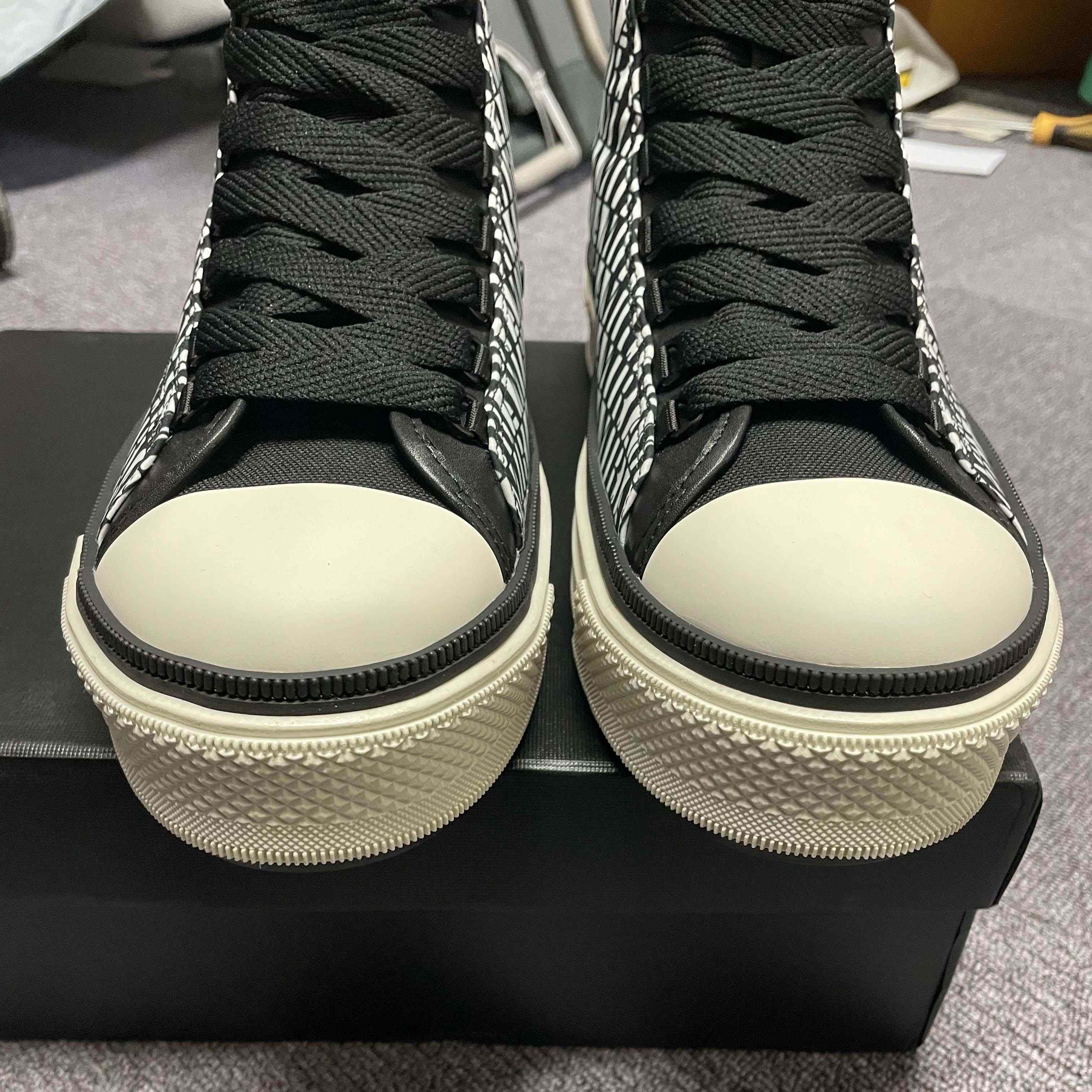 Amiri Logo-Print Canvas High-Top Sneakers - FashionPlug