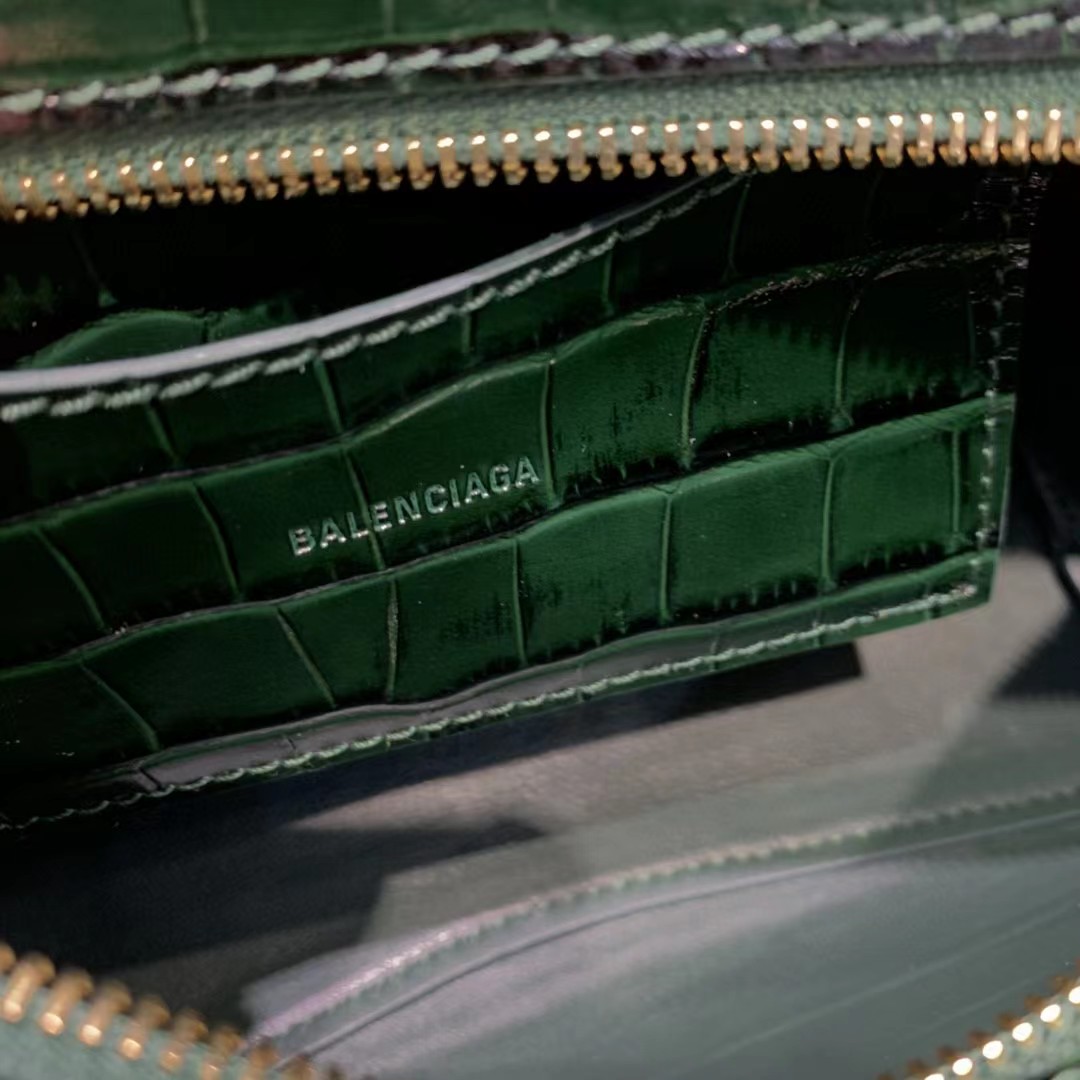 Balenciaga Handle Bag （22-16.5-9cm） - FashionPlug