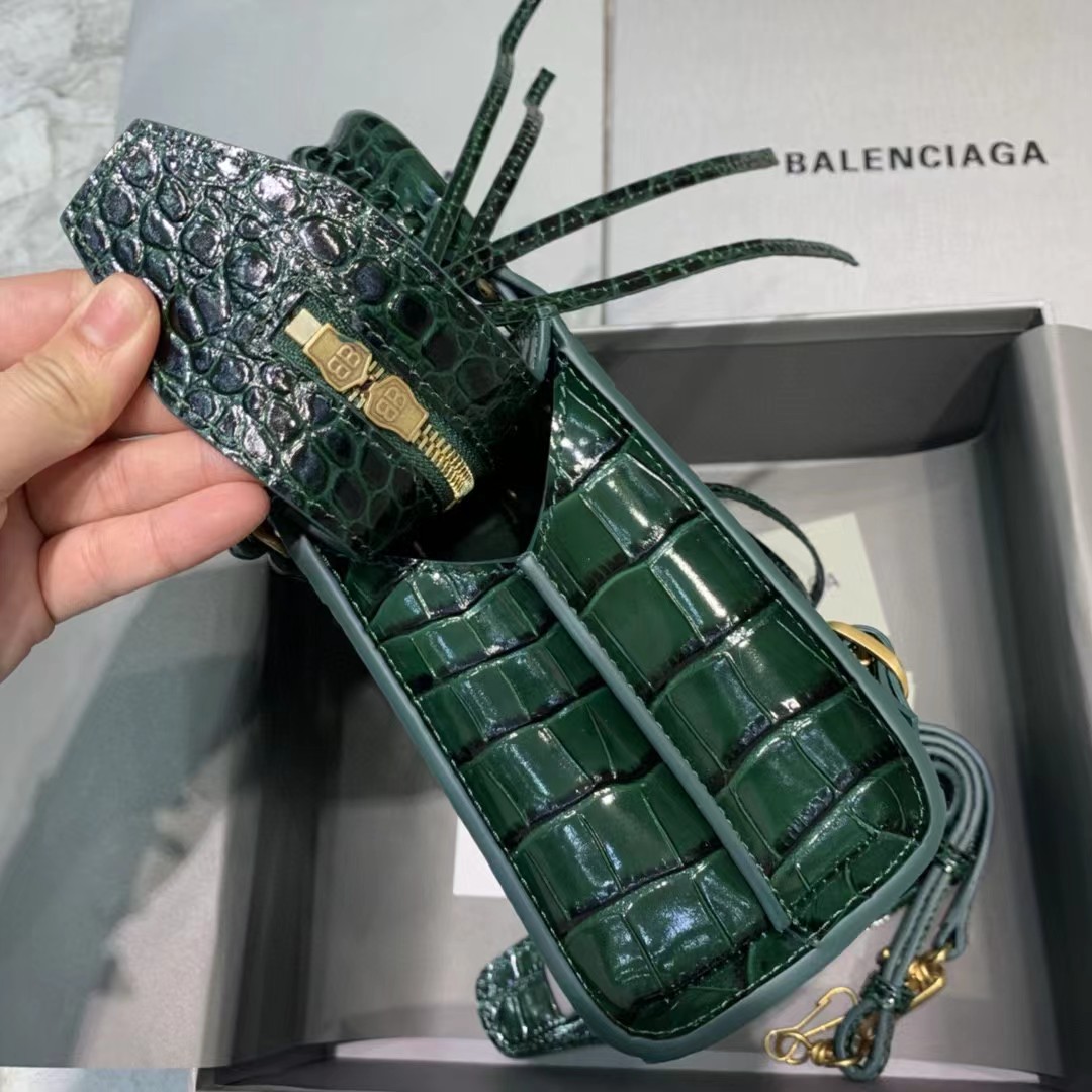 Balenciaga Handle Bag （22-16.5-9cm） - FashionPlug