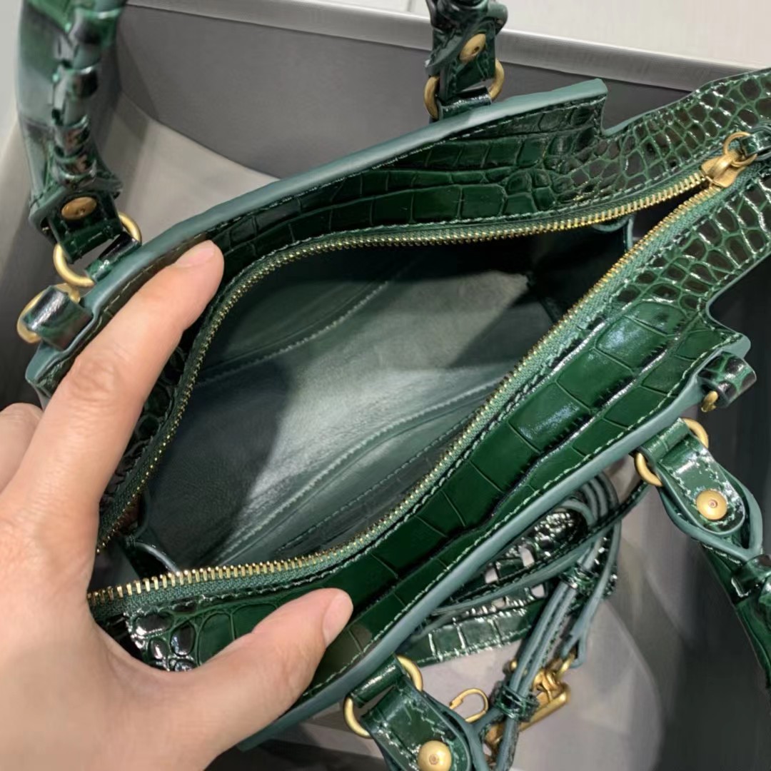 Balenciaga Handle Bag （22-16.5-9cm） - FashionPlug