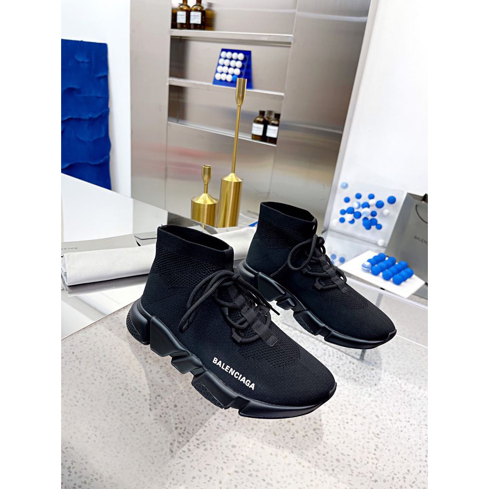 Balenciaga Men's Speed Lace-Up Sneaker In Black - FashionPlug