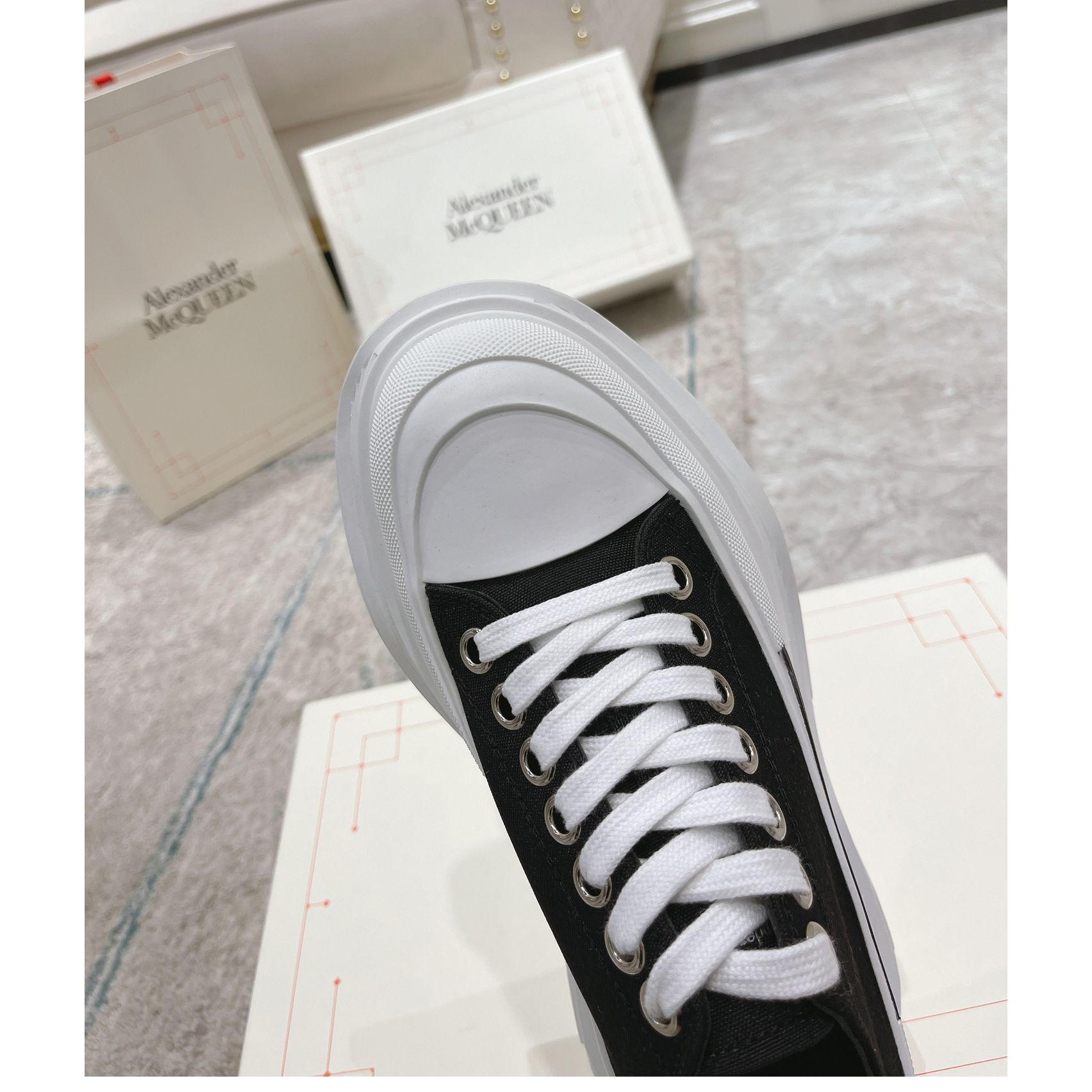 Alexander Mqueen Tread Slick Platform Low Sneakers - FashionPlug