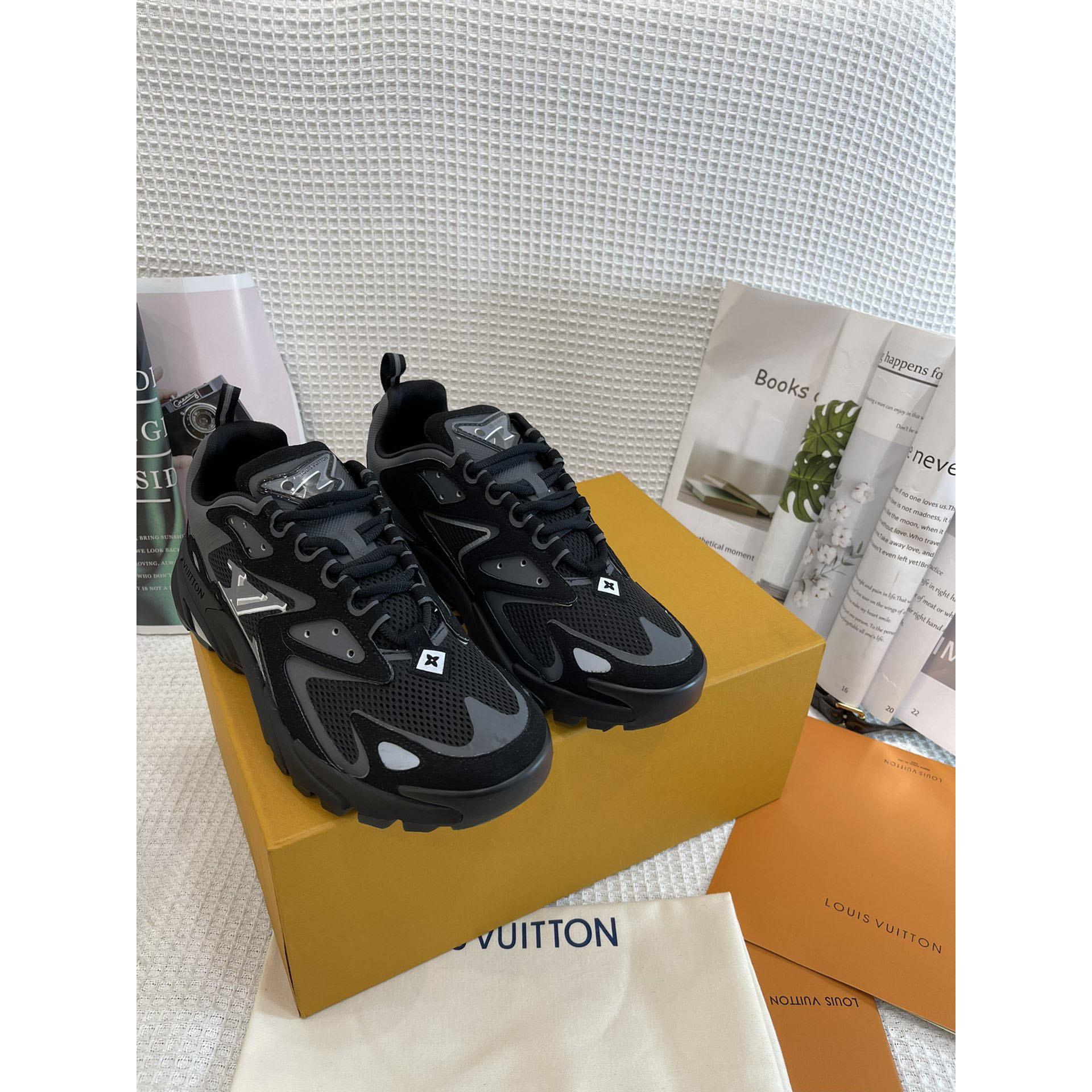 Louis Vuitton Runner Tatic Sneaker - FashionPlug