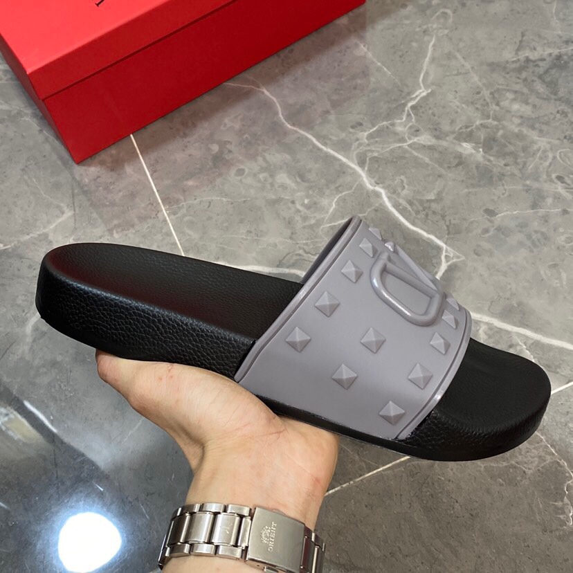 Valenti  Garavani Summer V Logo Singature Sandal In Grey - FashionPlug