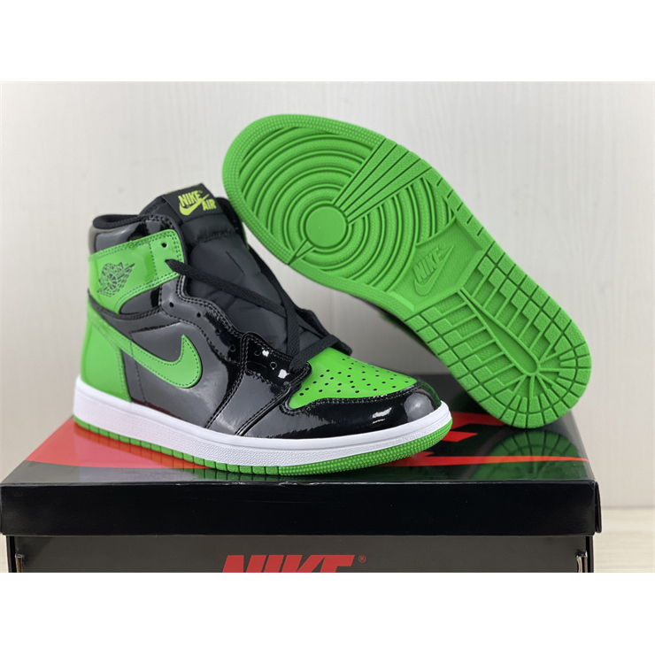 Air Jordan 1 High Sneaker - FashionPlug