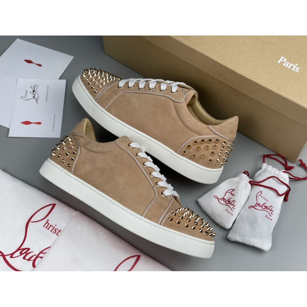 Christian Louboutin Sneaker - FashionPlug