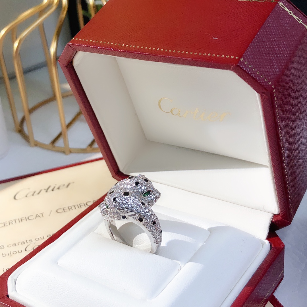 Cartier Ring - FashionPlug