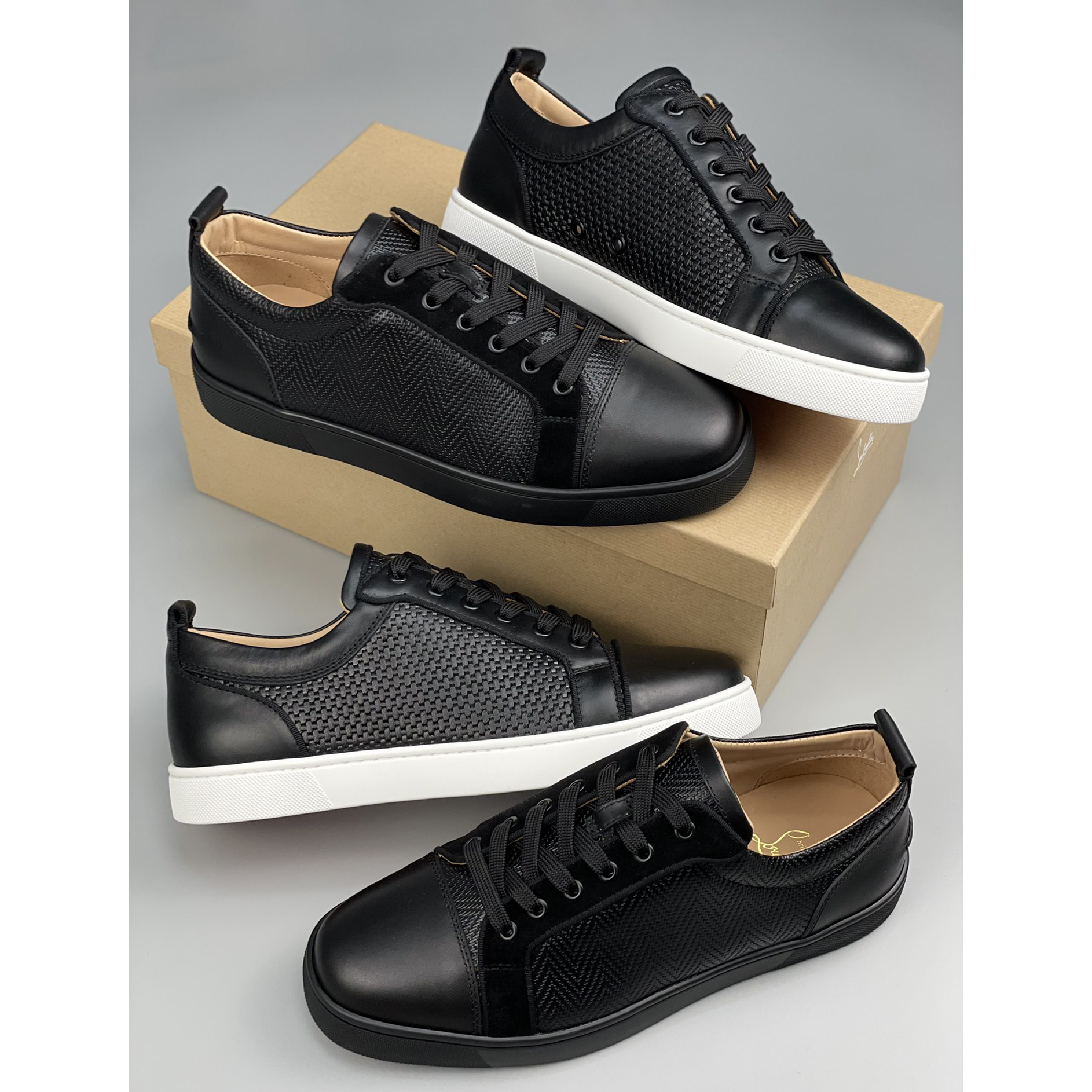 Christian Louboutin Sneaker - FashionPlug