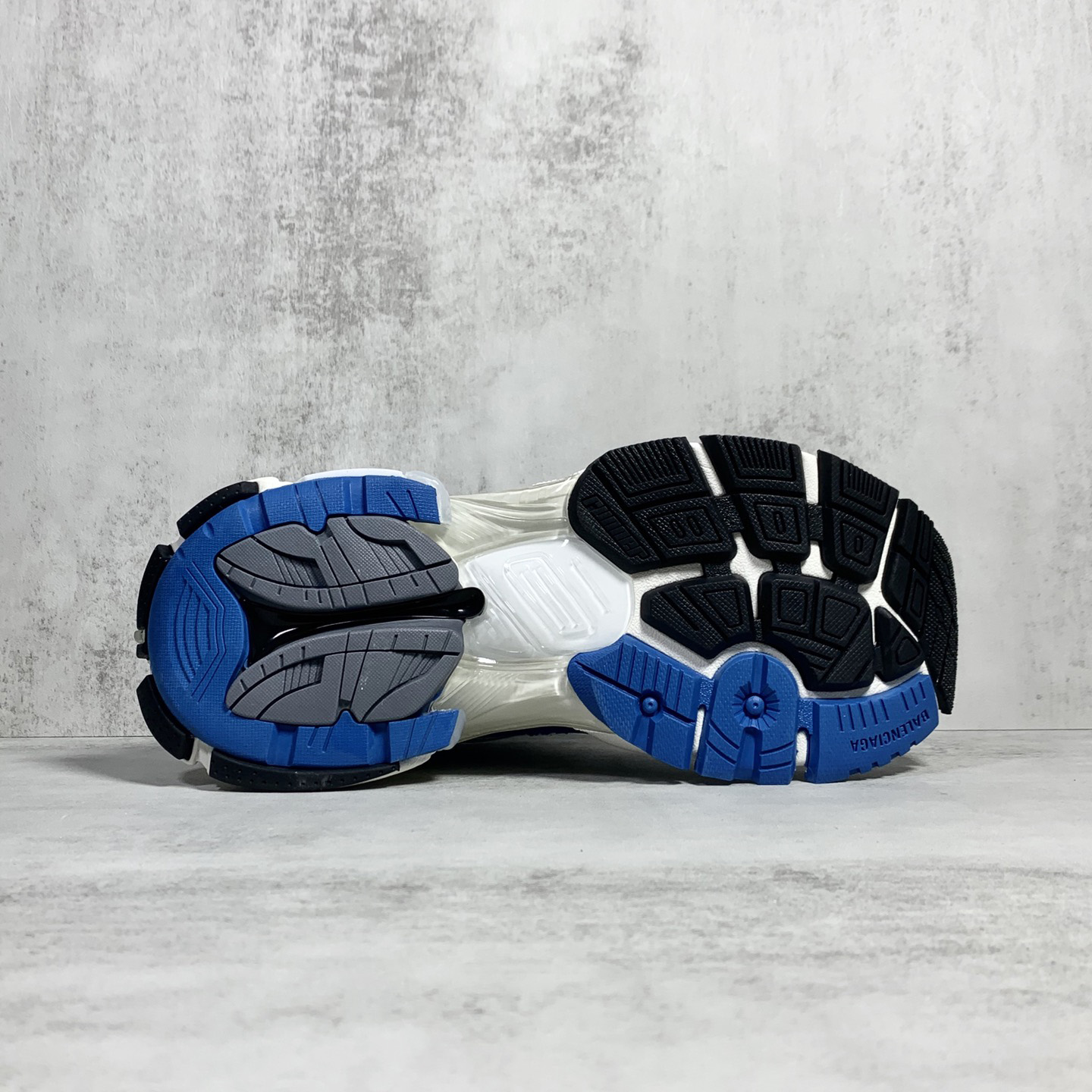 Balenciaga Runner Sneakers - FashionPlug
