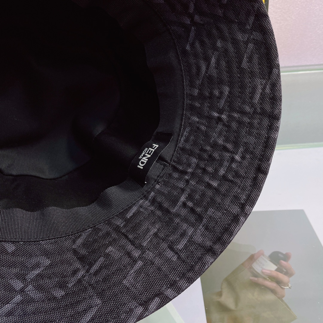 Fendi Multicolor Canvas Bucket Hat - FashionPlug