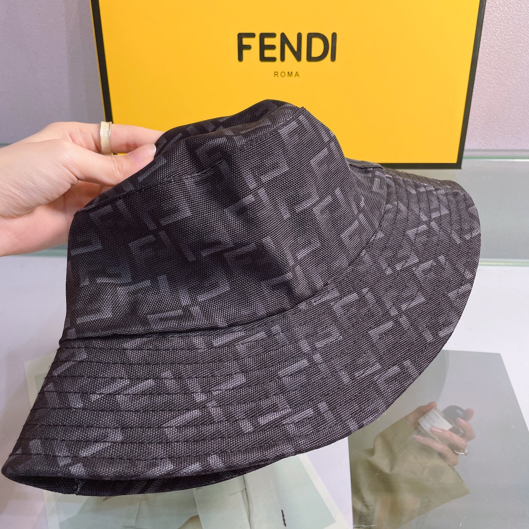 Fendi Multicolor Canvas Bucket Hat - FashionPlug