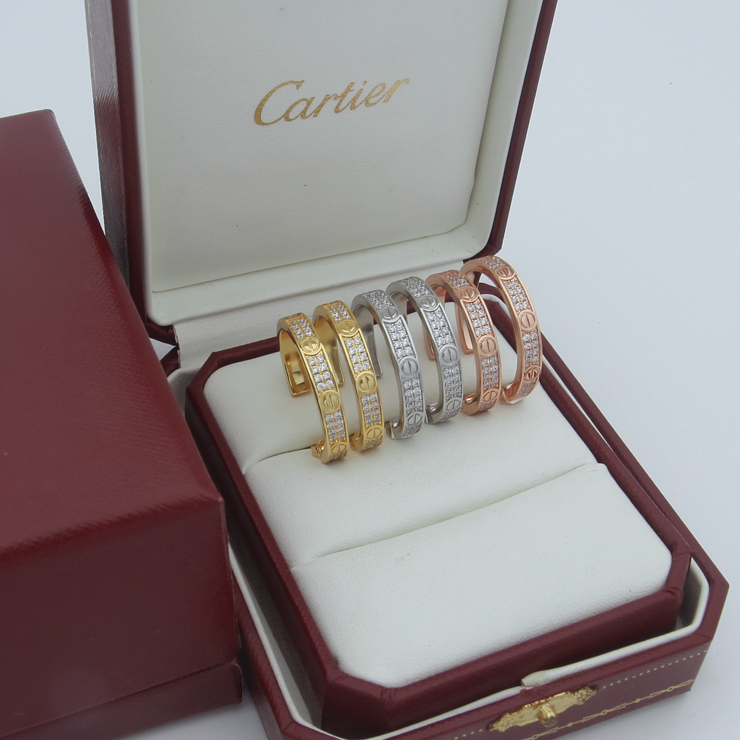 Cartier Earrings - FashionPlug