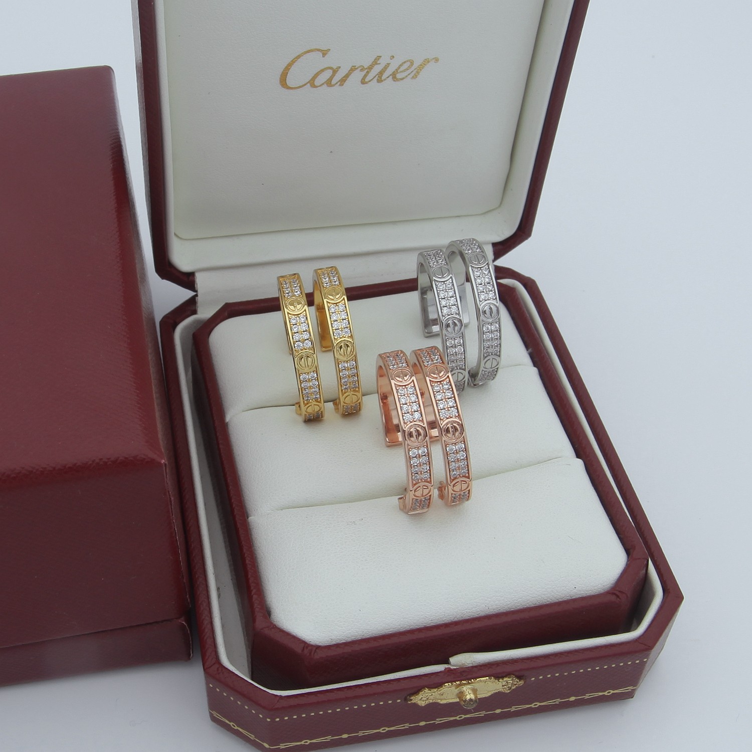 Cartier Earrings - FashionPlug