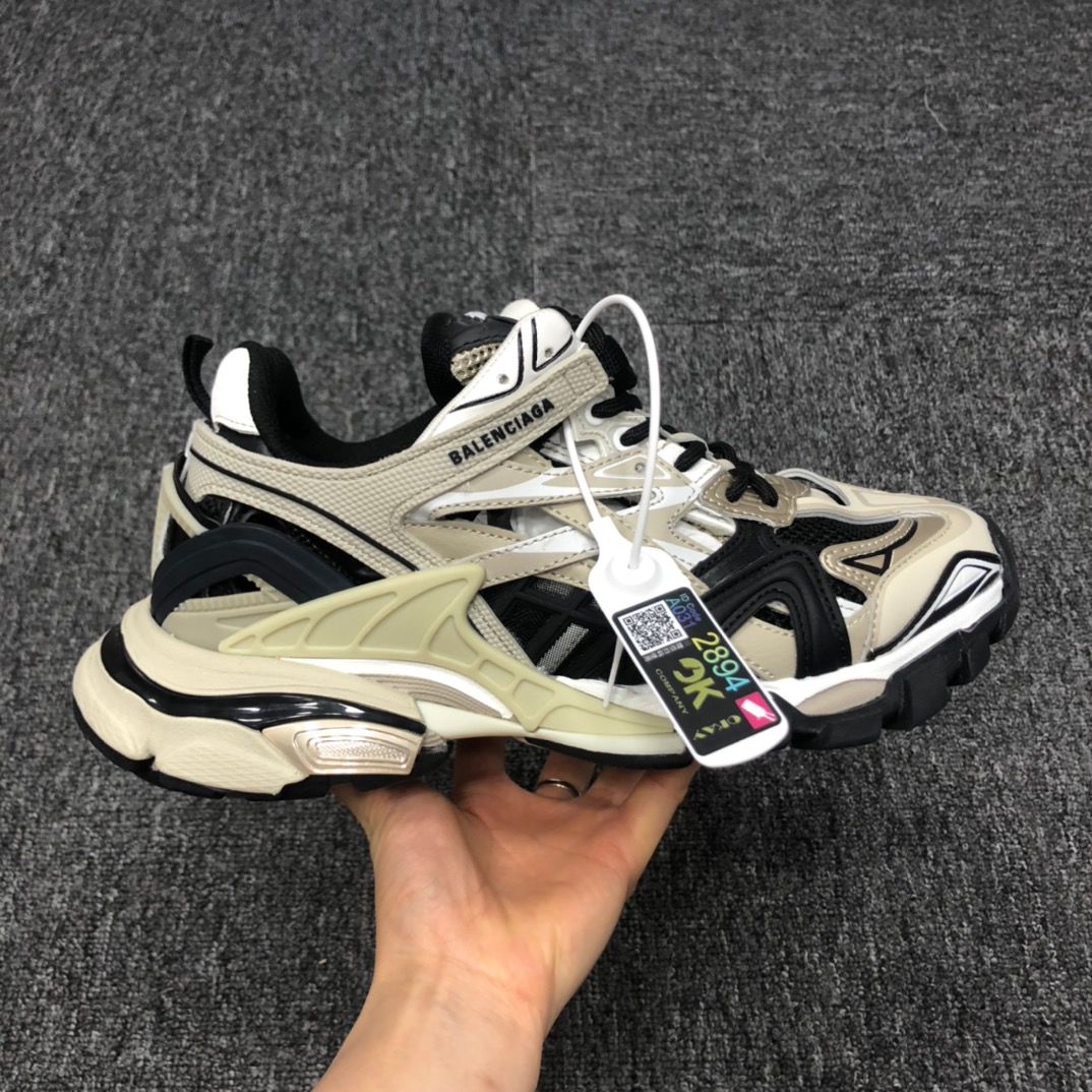 Balenciaga Track.2 Sneaker - FashionPlug