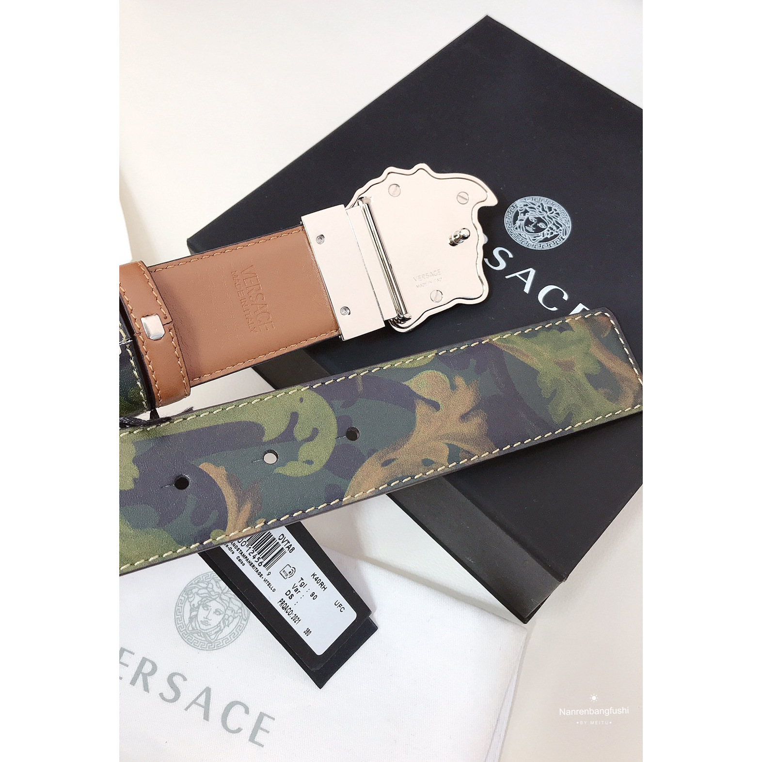 Versace Barocco Print Palazzo 40 MM Belt  - FashionPlug